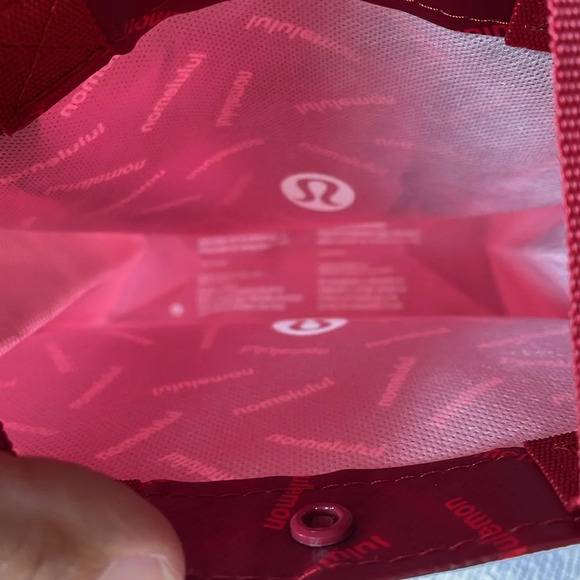 LULULEMON RED REUSABLE SMALL TOTE. Ombré w/ lululemon hits scattered all over - Picture 8 of 8